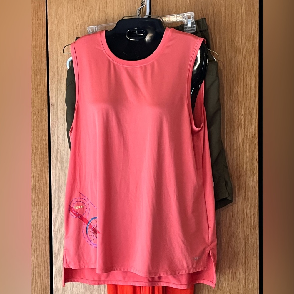 Terry Bicycles sleeveless tech shirt tank top tee Size L coral bicycle graphic